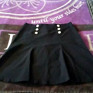 Cute black skirt...zip up in back